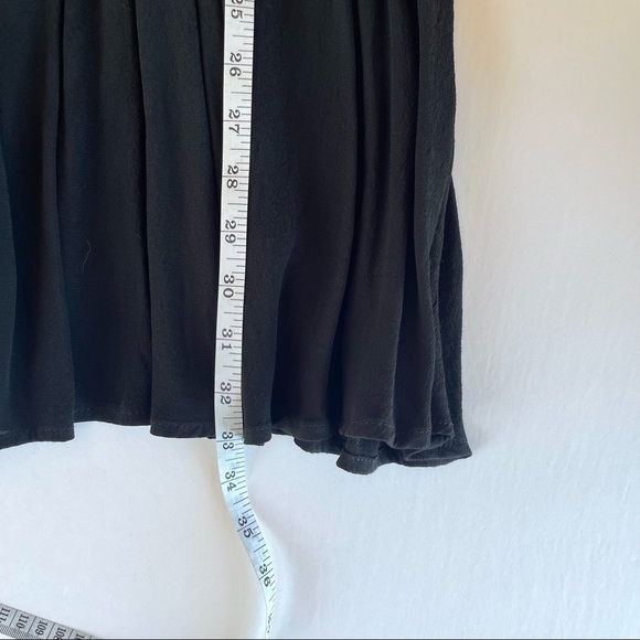 Forever 21 Black Lace Front and Back Panel  3/4 Flutter Sleeve - Picture 11 of 15